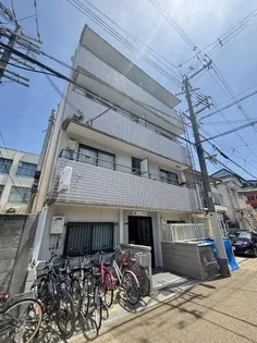 パインハイツ新大阪【4階】の外観