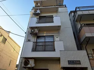 KWマンション【2階】の外観