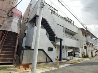 カオパレスNo.18【2階】の外観