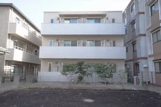 メゾン ジュジュの画像