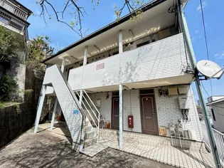 神奈川県横浜市保土ヶ谷区鎌谷町【アパート】の外観