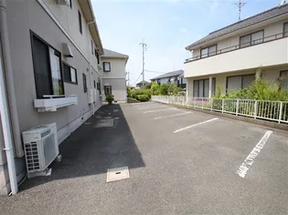 ルナ・ポート21 B【1階】の地図