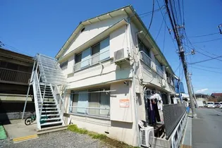 飯倉荘【2階】の外観