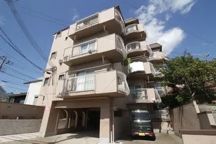 城が山ハイツ【4階】の外観