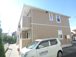 愛媛県新居浜市桜木町【アパート】の外観