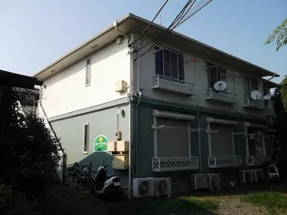 クローブハウス【2階】の外観