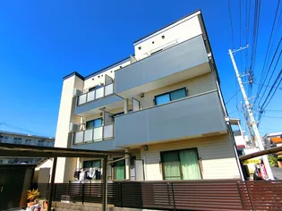 スマイル・ナイン【2階】の外観