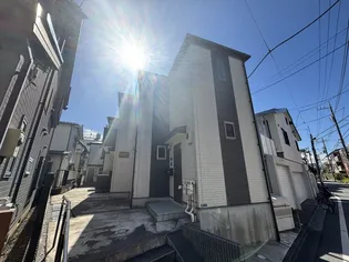 ヒルクレスト中井【2階】の外観