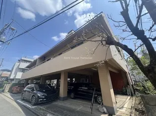 レジ東郷【2階】の外観