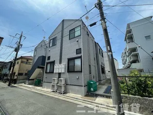 東京都葛飾区西新小岩4【アパート】の外観