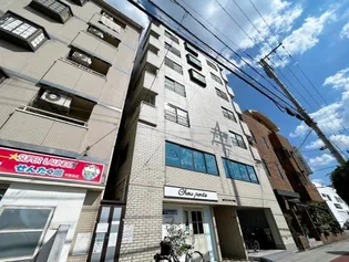 ホワイトシティ平野【3階】の外観