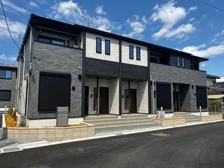 プラシード【2階】の外観