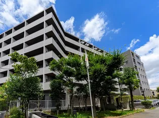 レジディア祐天寺【3階】の外観