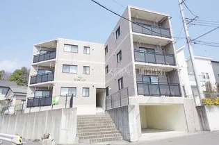 モンターナ【1階】の外観