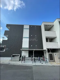 マック・プラージュ・エッジ【3階】の外観