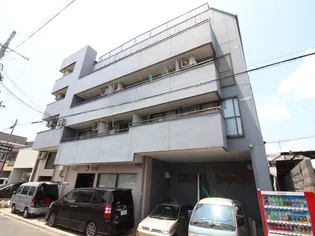 パレスオブタクティクス【1階】の外観