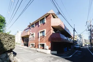 東京都中野区本町3【マンション】の外観