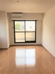 仲垣内ビル【2階】の居間