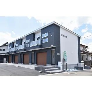 32BASE【2階】の外観
