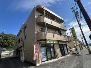 ファミール篭上の画像