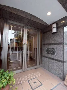 東京都台東区雷門2【マンション】の外観