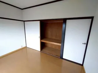 エラン宮崎II番館【3階】の内装