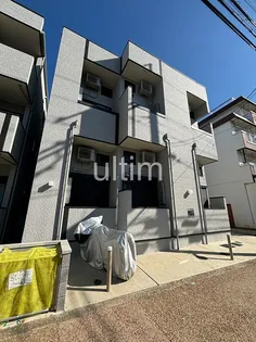 セントリュクス【1階】の外観