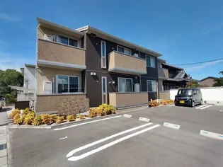 ジーナ ブルーメの画像