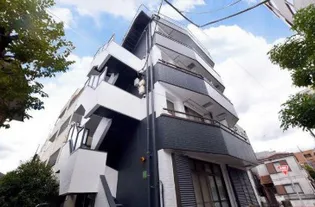 東京都世田谷区世田谷3【マンション】の外観