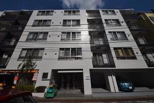 東京都千代田区神田小川町3【マンション】の外観