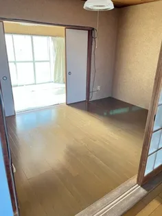 佐保ビル【2階】の居間