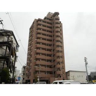 プラージュ今泉603号室【6階】の外観