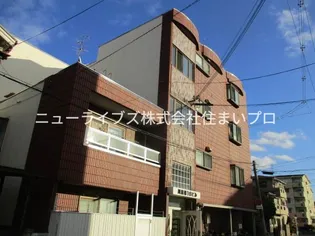 川島第16ビル【1階】の外観