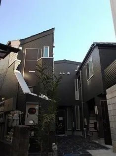 ザ・クラス代々木上原【1階】の外観