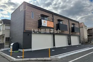 プレミアムガレージハウス河辺IIの画像