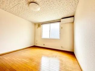 コーポマリア【1階】の居間