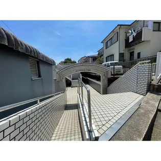 サンライズ久里浜【2階】の外観