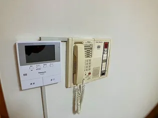 ライオンズマンション泊第6【3階】の内装