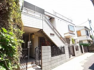 LA EST MAISONの画像