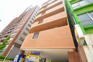 再来しごくビルの画像