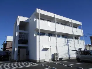 plus1【3階】の外観