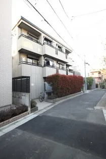 サンテラス本郷【2階】の外観