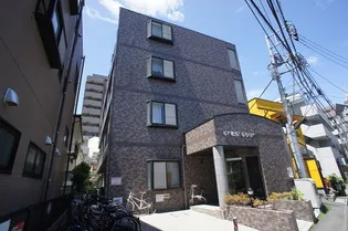 クレストコートの画像