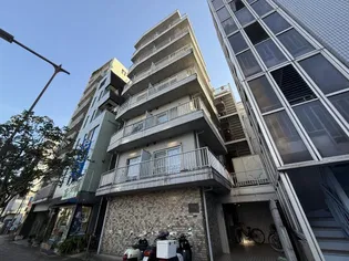サカエ新宿余丁町マンションの画像