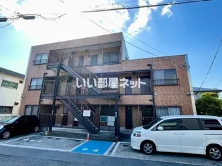 コーポ栄【3階】の外観