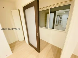 ウルバーノIII【2階】の内装