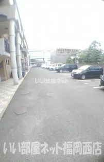 ルミエール石丸【3階】の地図