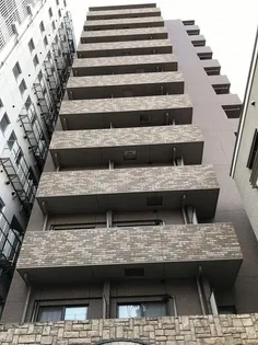 東京都渋谷区千駄ヶ谷5【マンション】の外観