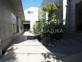 東京都渋谷区上原2【マンション】の外観