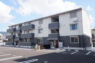 ジラソーレ【2階】の外観